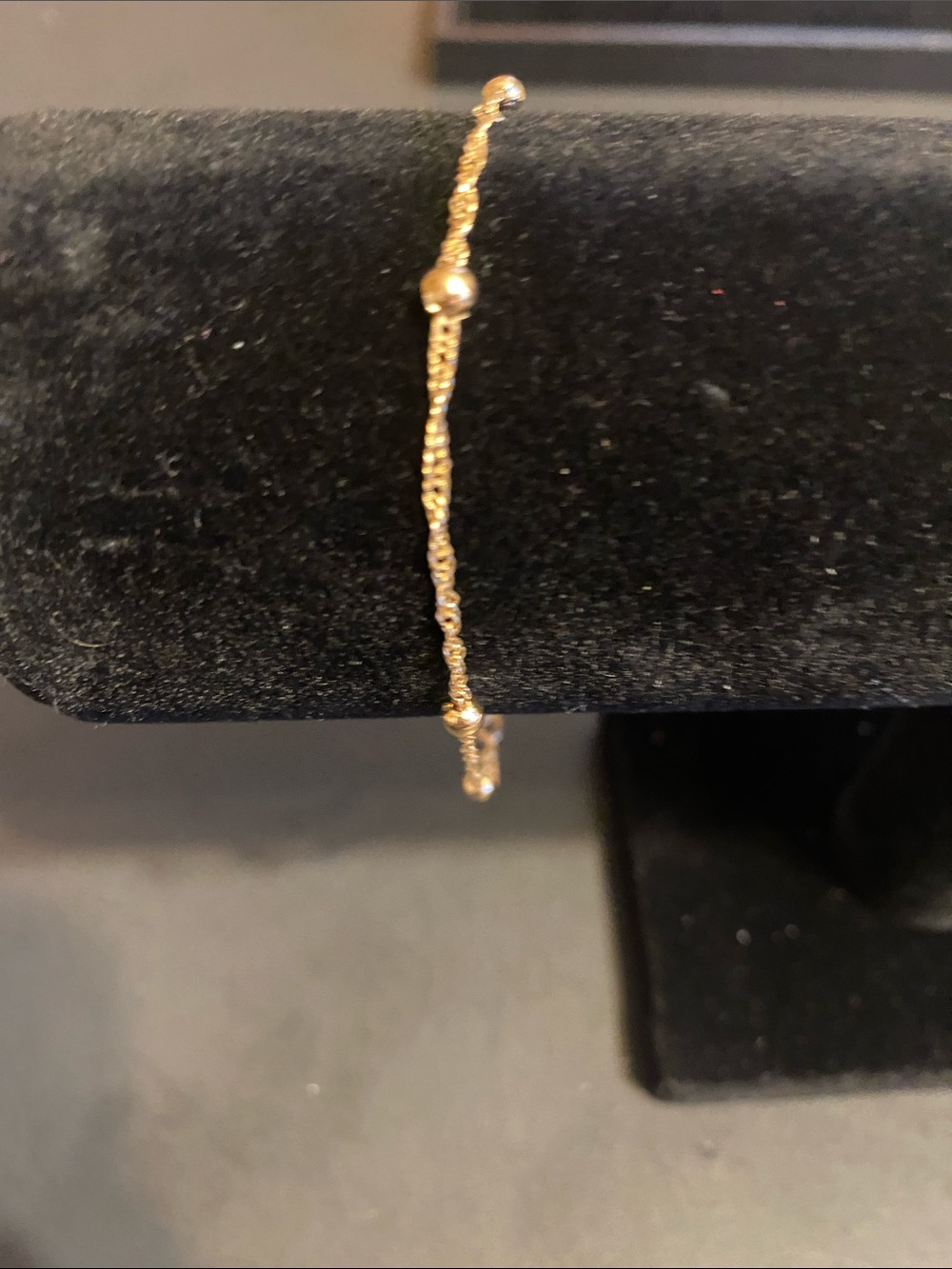 Delicate Gold Bead Bracelet - Women